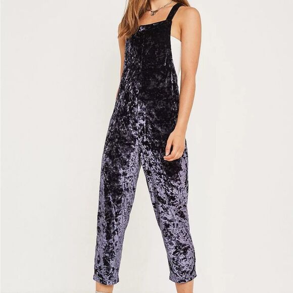 Urban Outfitters Shapeless Velvet Overalls Size Medium EUC witchy - Picture 1 of 9